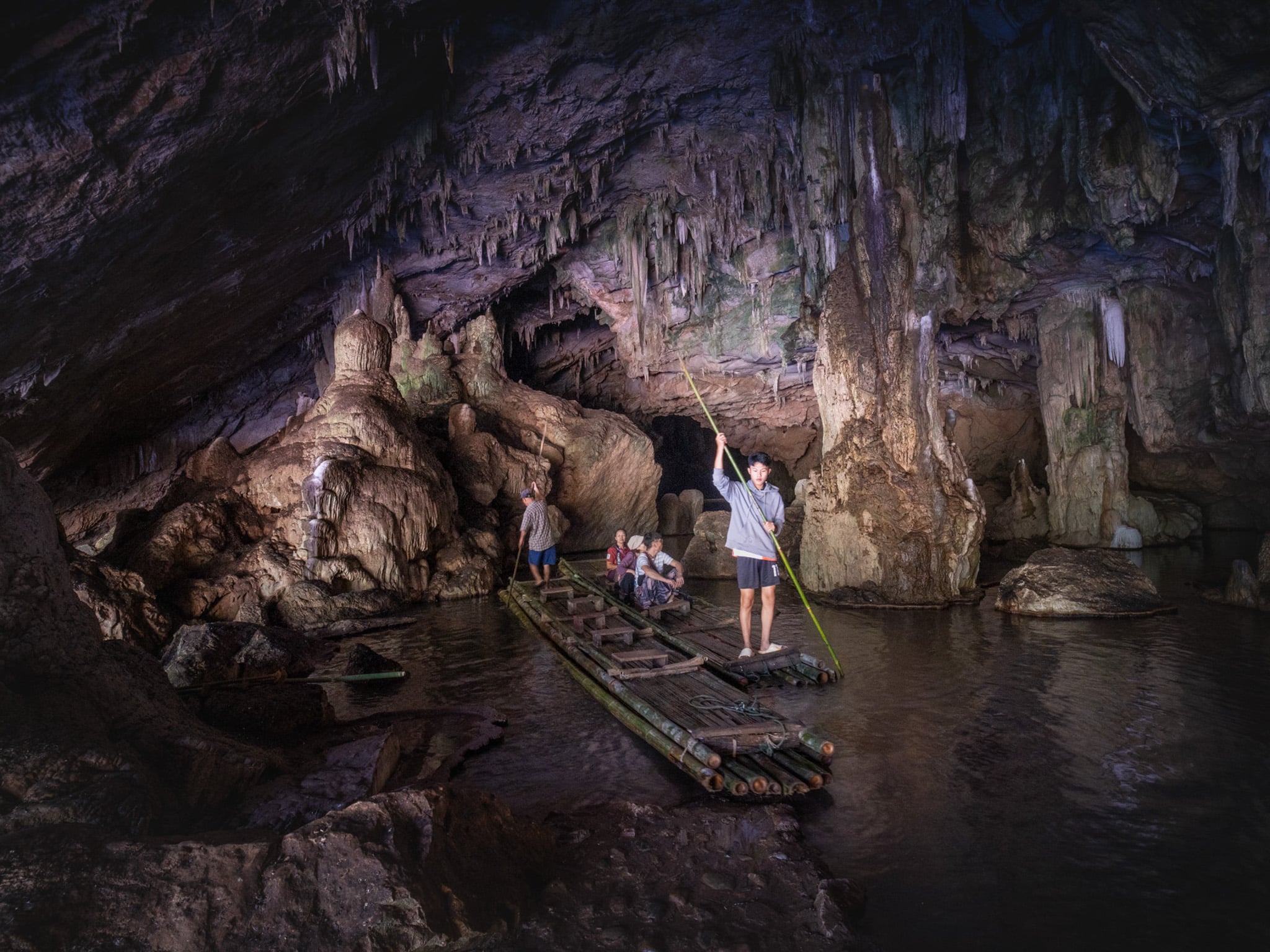Nam Lod cave
